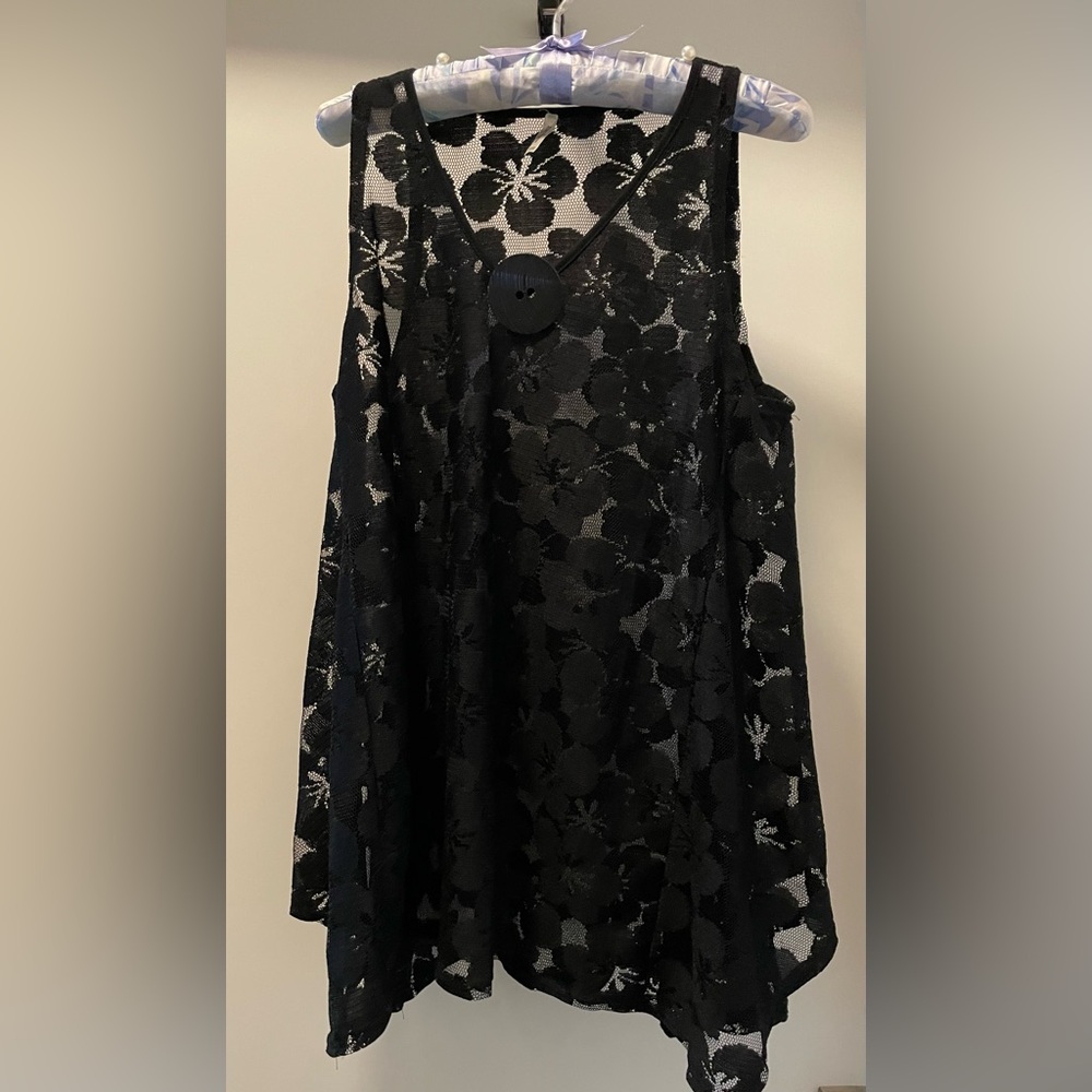 Elegant Black Lace Floral Swimsuit Coverup
